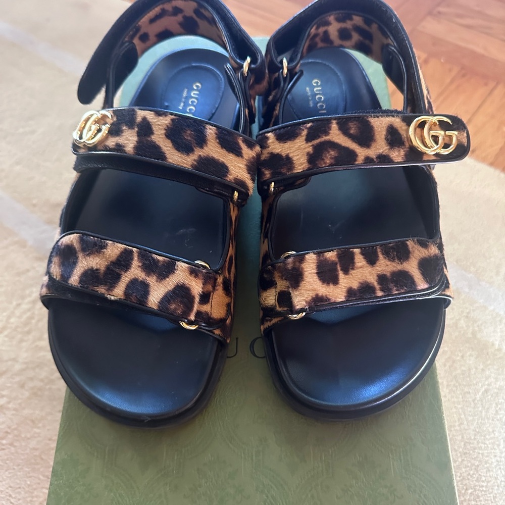 Gucci Leopard Sandals - Authentic & Pristine
